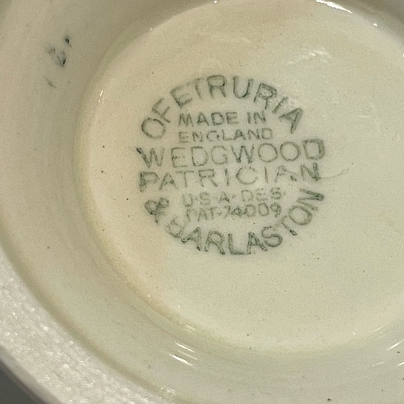 Vintage Wedgwood Patrician Cup & Saucer Embossed Made in England - Picture 15 of 16